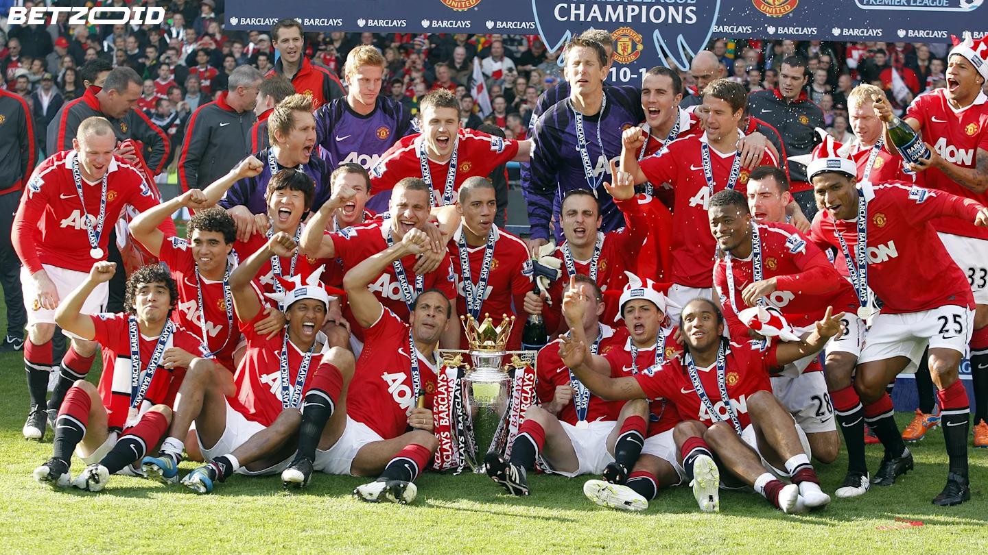 Antonio Valencia Joins Wythenshawe Vets Squad Packed With Premier League Legends