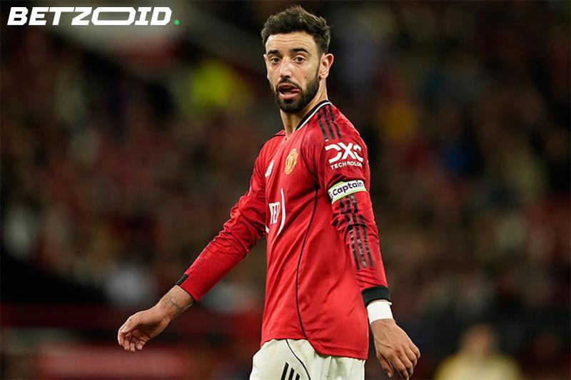 Fernandes and Shaw Capture Football Writers' Association Awards for 2025