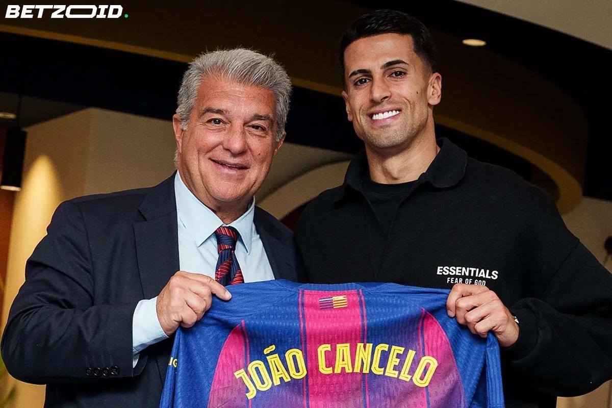 Cancelo Makes Barcelona Return: Portuguese Star Leaves Al Hilal for Second Stint at Camp Nou